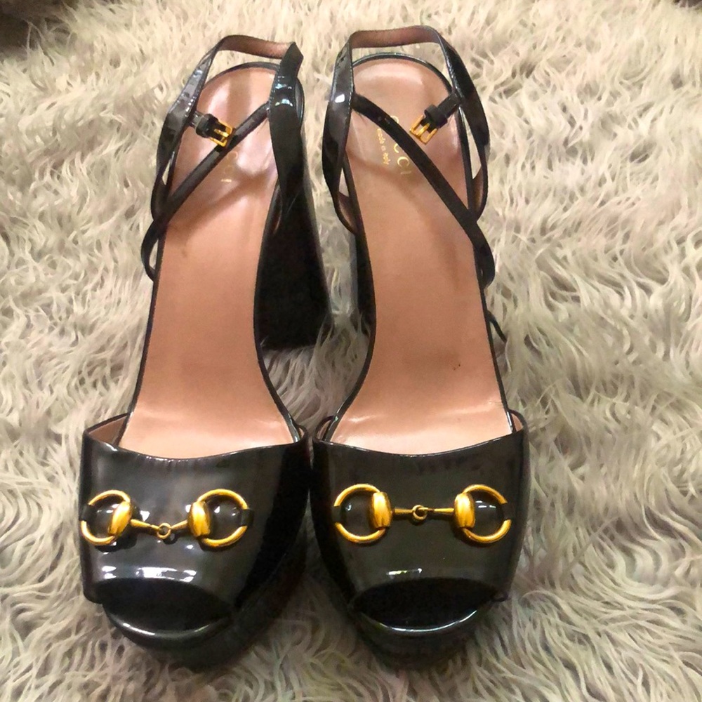 Gucci sandals